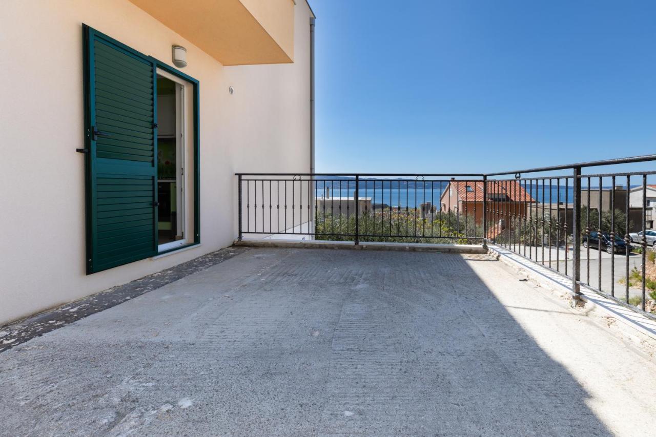 Apartments With A Parking Space Dugi Rat, Omis - 19516 Exterior foto